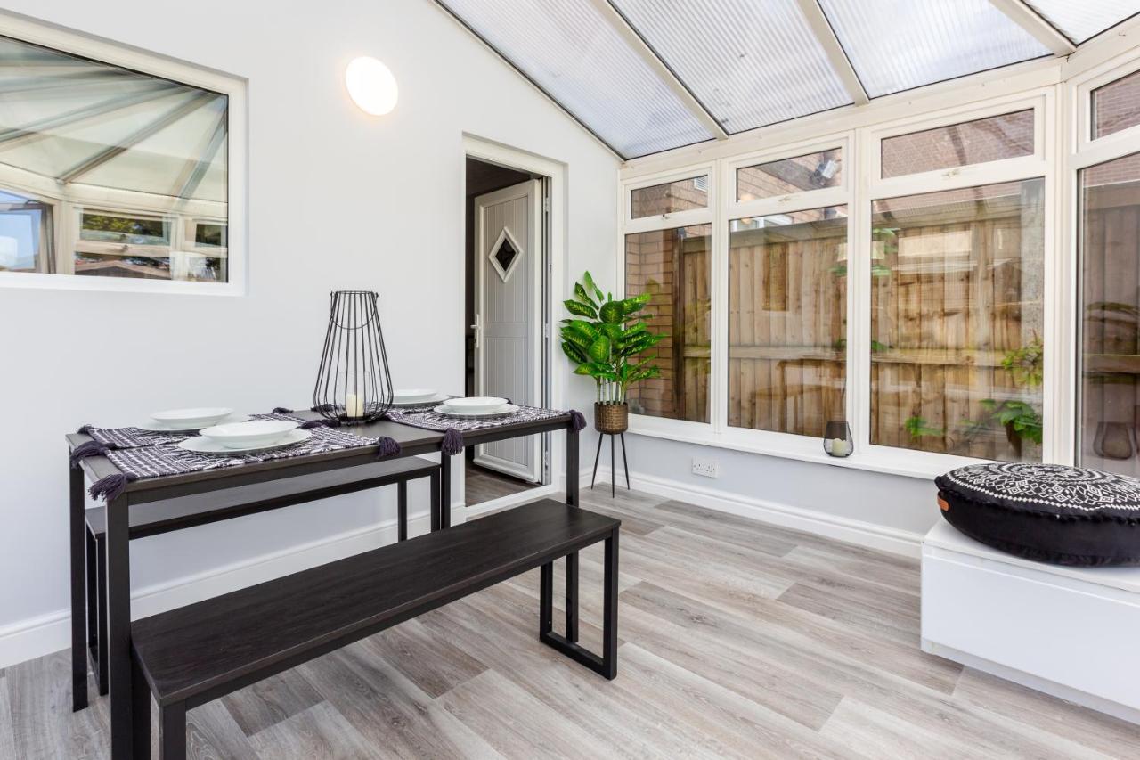 Curlew - 3 Bedrooms Wi-Fi, Parking, Contractors Thornton  Extérieur photo