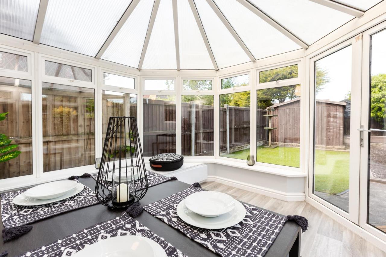 Curlew - 3 Bedrooms Wi-Fi, Parking, Contractors Thornton  Extérieur photo