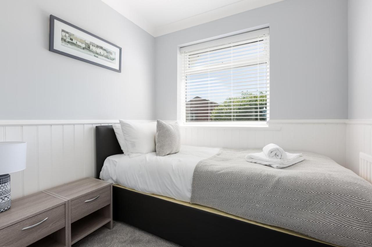 Curlew - 3 Bedrooms Wi-Fi, Parking, Contractors Thornton  Extérieur photo